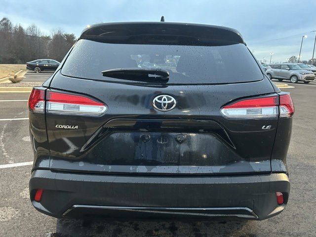 Used 2024 Toyota Corolla Cross LE image 9