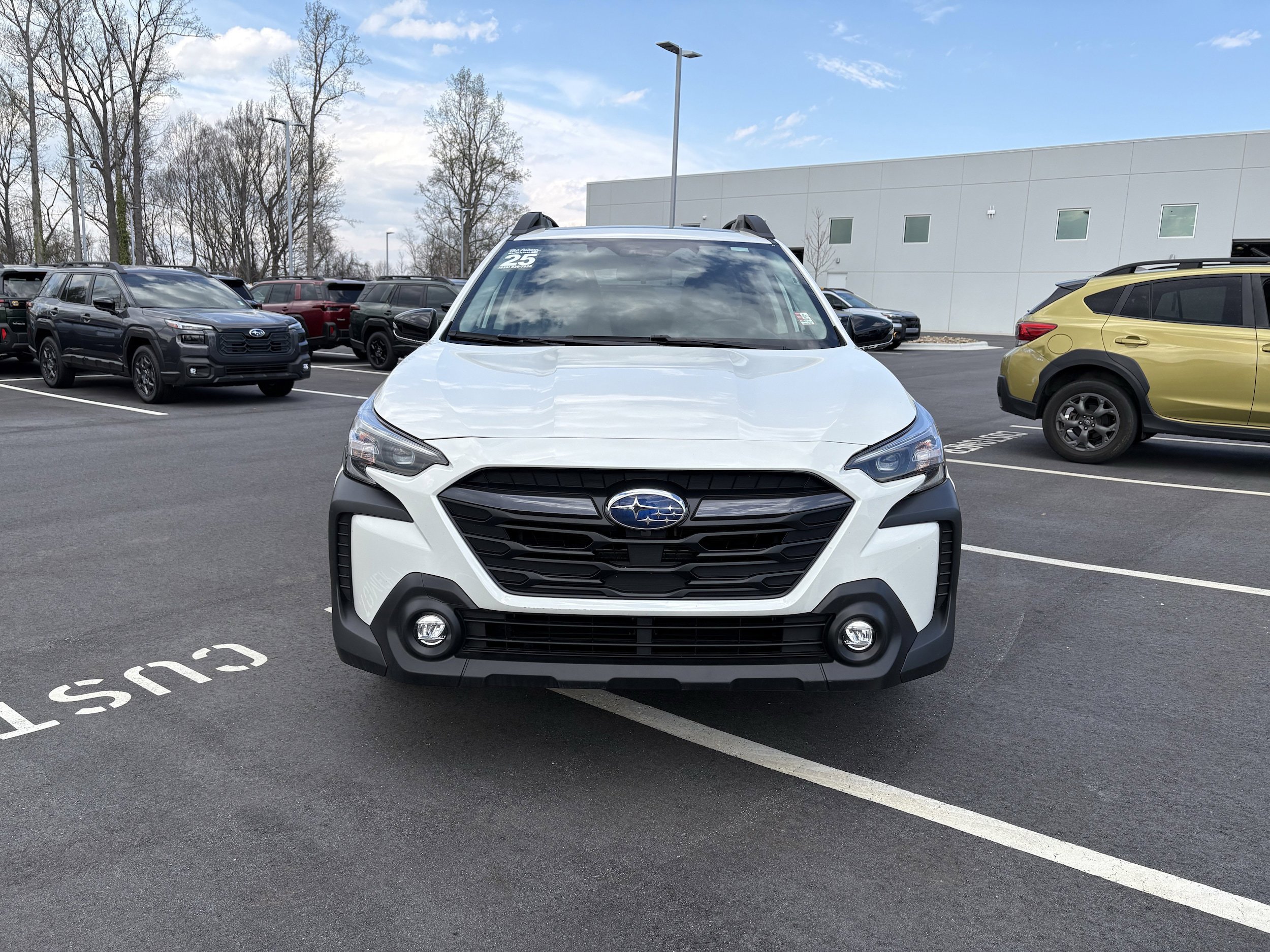 Used 2025 Subaru Outback Premium image 2