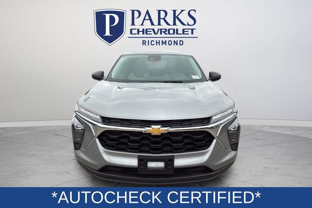 Certified 2024 Chevrolet Trax LS w/ Driver Confidence Package image 2