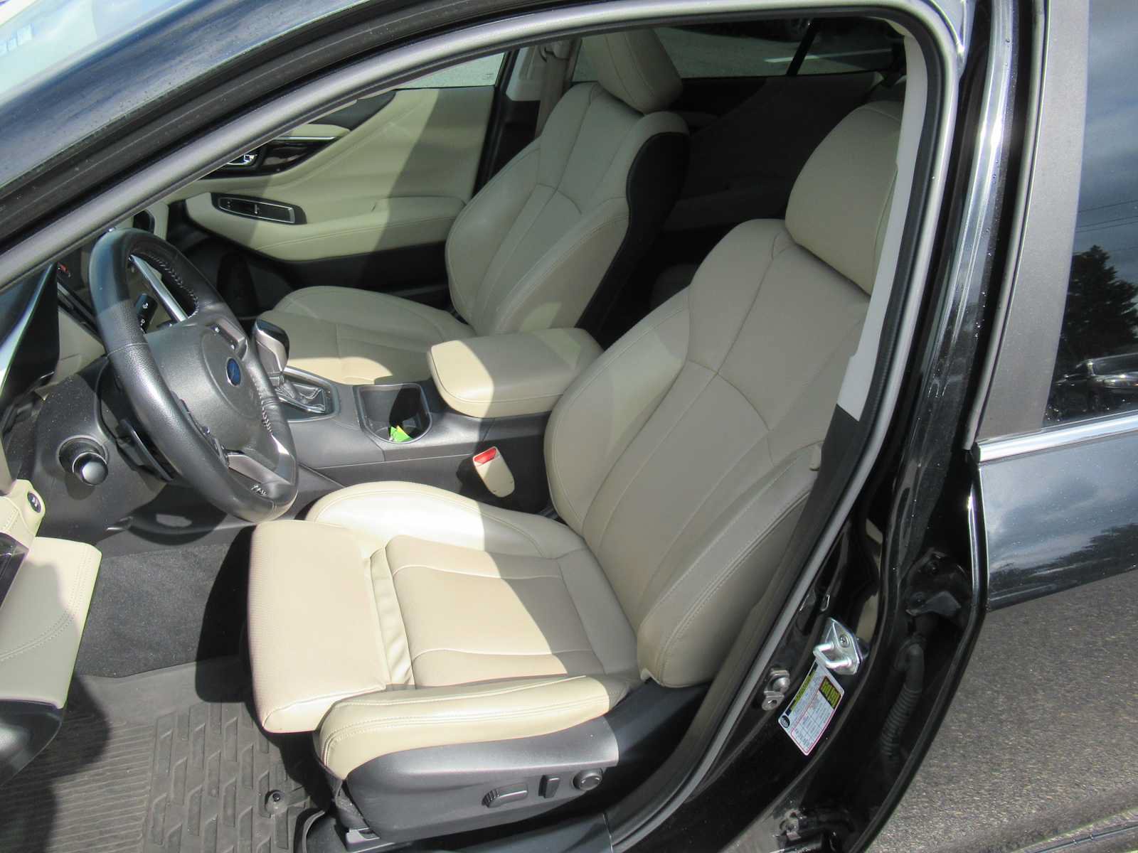 Used 2022 Subaru Legacy Limited AWD/4WD image 23
