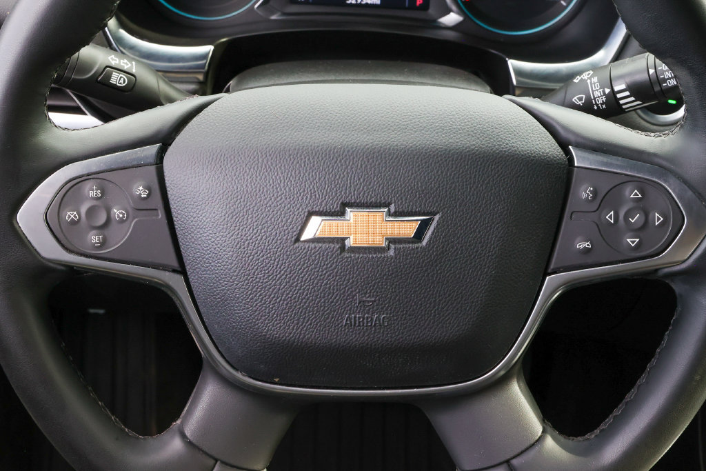Used 2023 Chevrolet Traverse LT FWD image 9