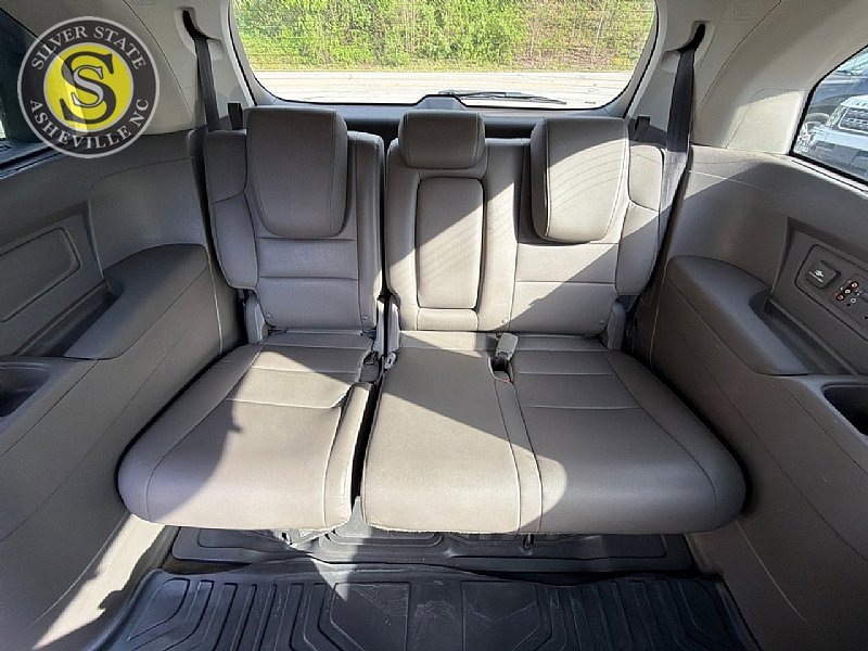 Used 2015 Honda Odyssey Touring image 25