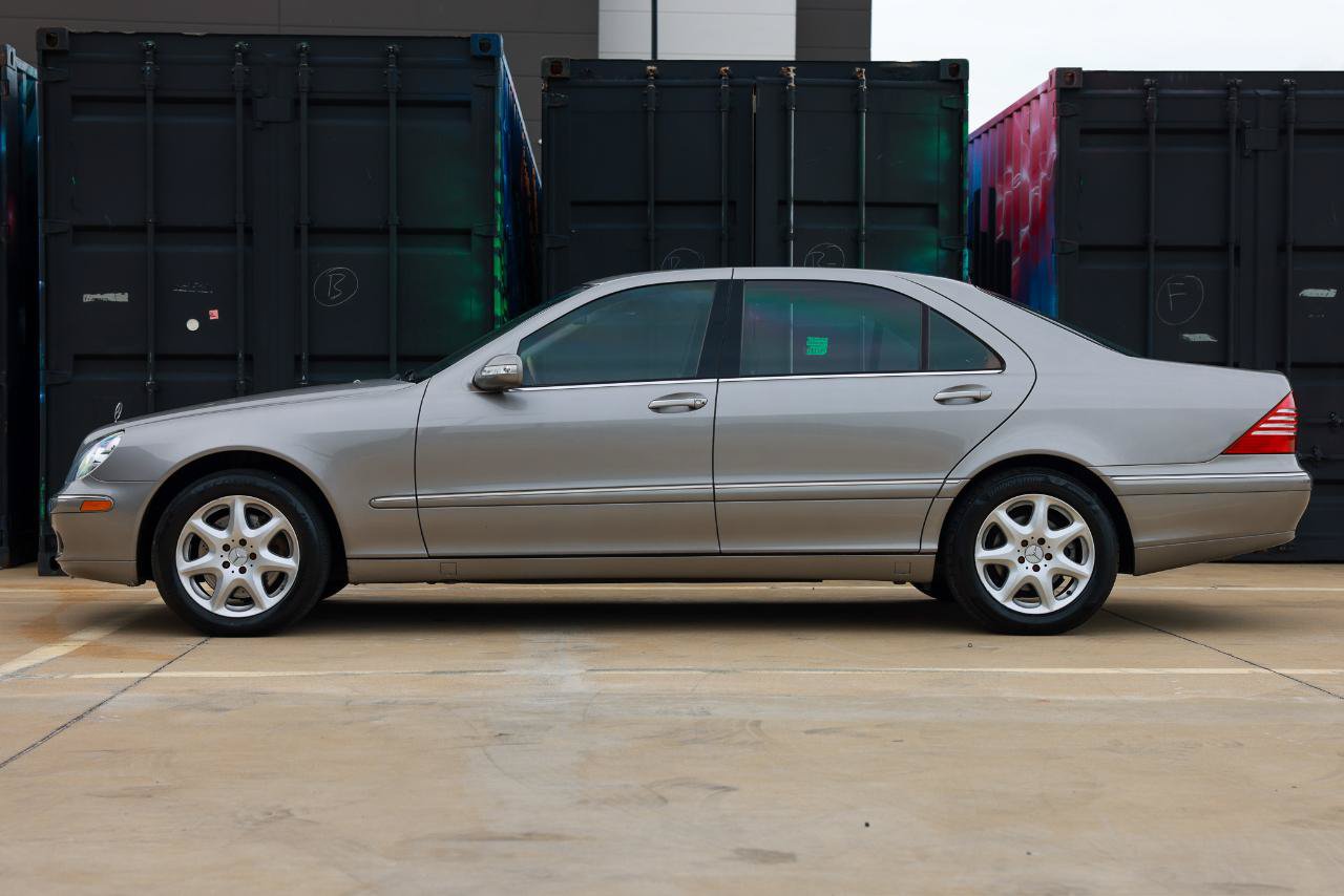 Used 2006 Mercedes-Benz S 430 4MATIC image 3