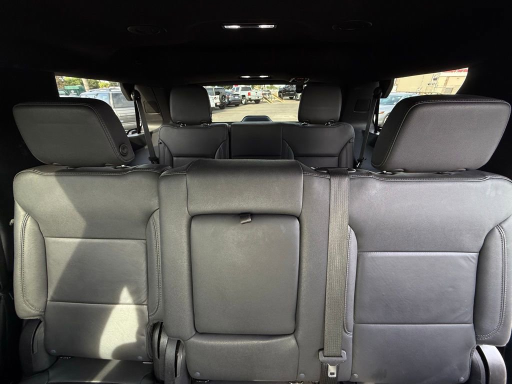 Used 2024 Chevrolet Tahoe LT RWD image 11