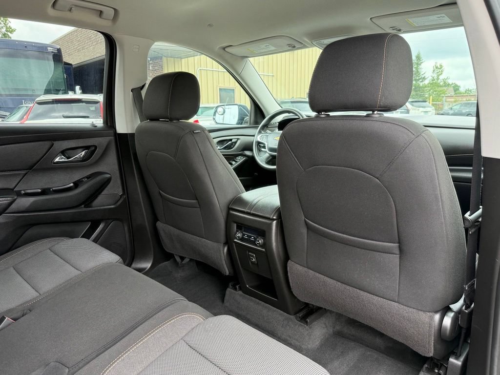 Used 2019 Chevrolet Traverse LS FWD image 17