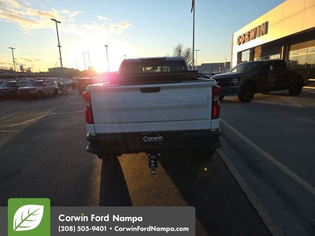 Used 2023 Chevrolet Silverado 1500 LT Trail Boss w/ Convenience Package II image 6