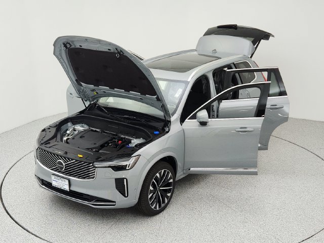 New 2026 Volvo XC90 B6 Plus w/ Protection Package Premier AWD/4WD image 15