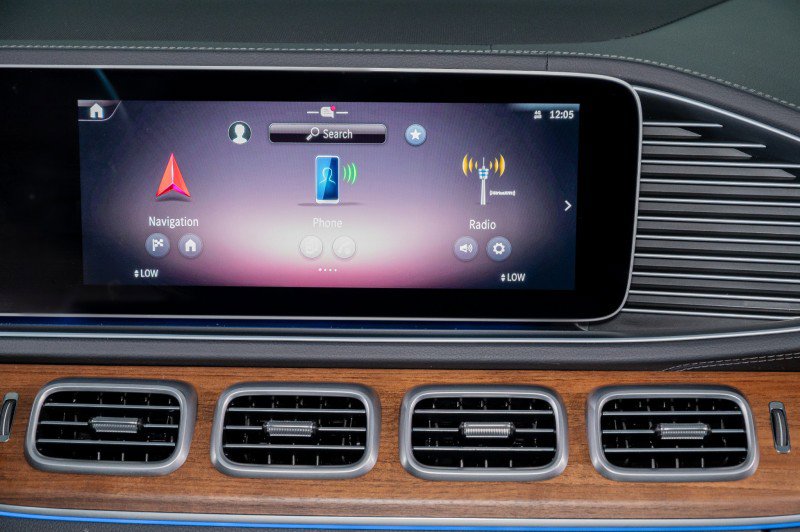 Certified 2025 Mercedes-Benz GLS 450 4MATIC image 18