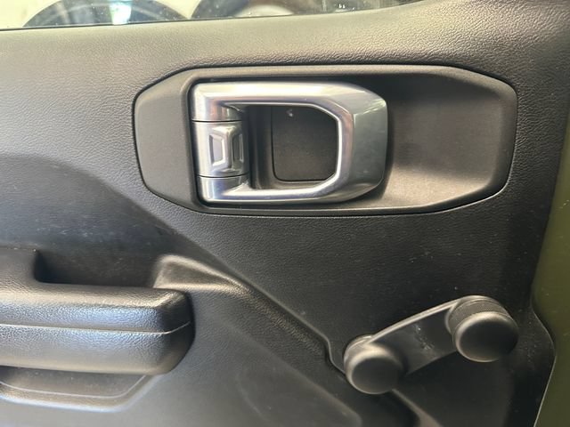 Used 2021 Jeep Wrangler Unlimited Sport AWD/4WD image 18