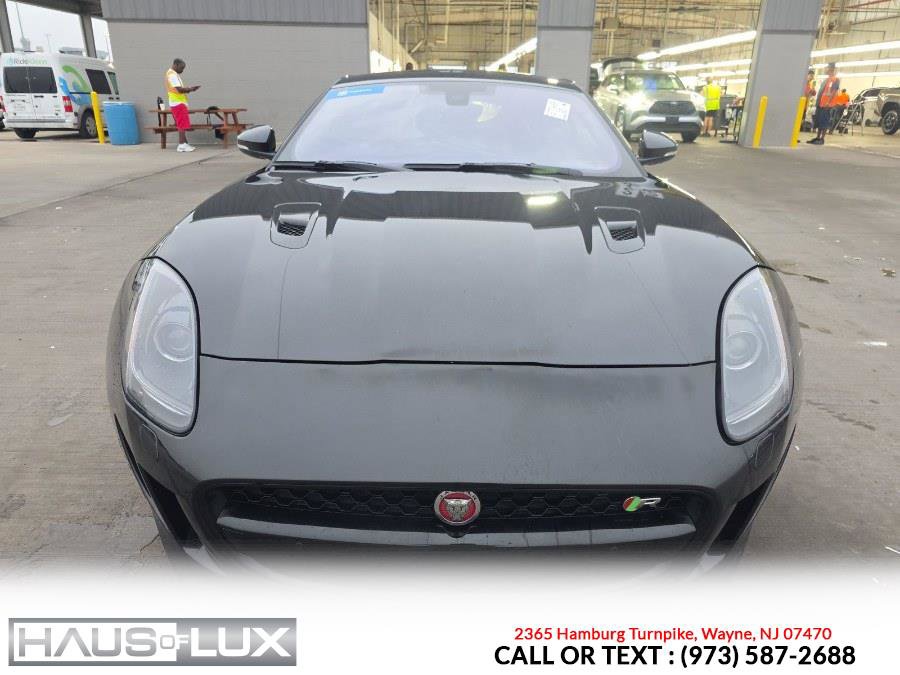 Used 2017 Jaguar F-TYPE R AWD/4WD image 2