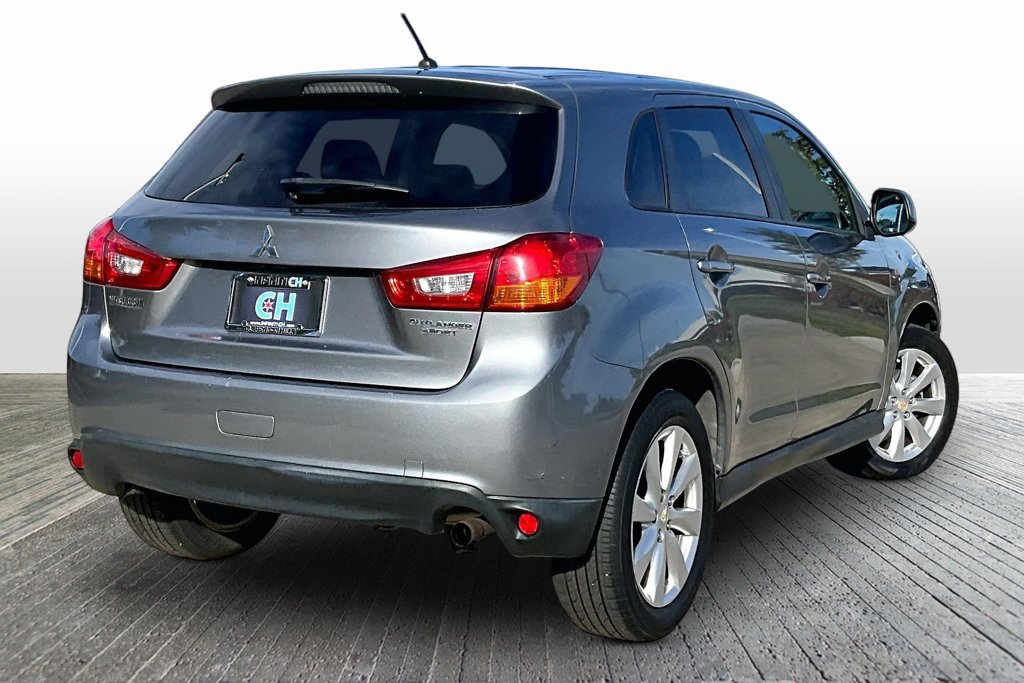 Used 2014 Mitsubishi Outlander Sport ES FWD image 9