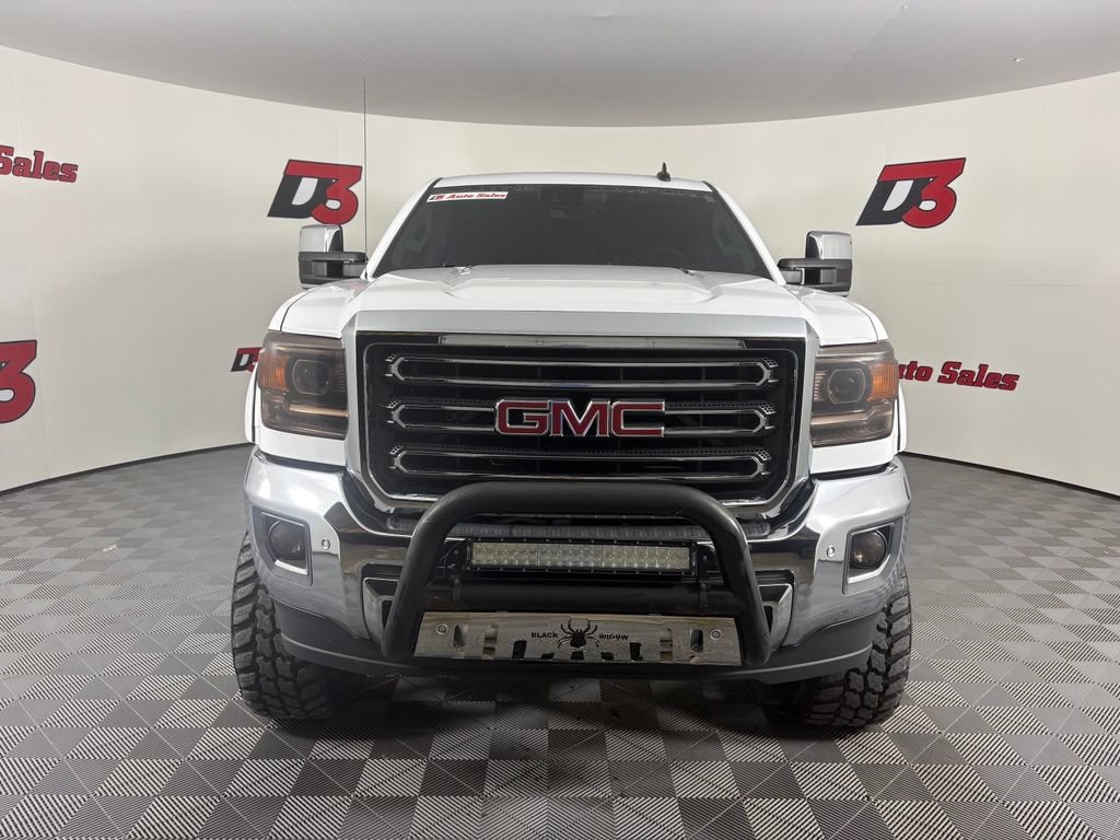 Used 2015 GMC Sierra 2500 SLT w/ Duramax Plus Package AWD/4WD image 11