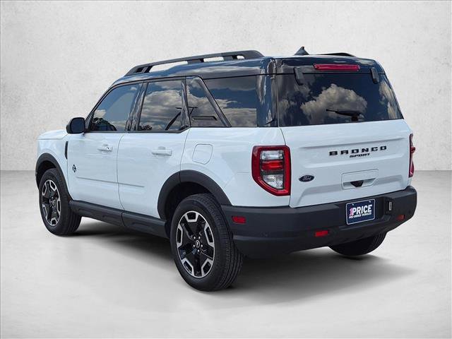 Used 2024 Ford Bronco Sport Outer Banks w/ Tech Package AWD/4WD image 8