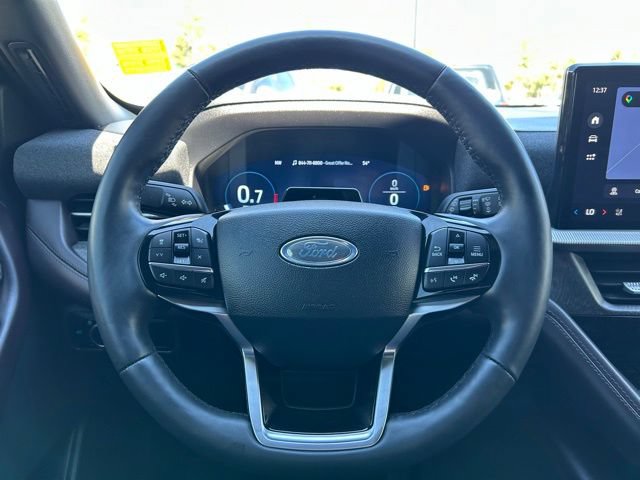 Used 2025 Ford Explorer Platinum AWD/4WD image 27