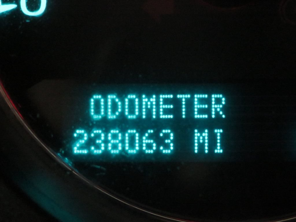 Used 2010 GMC Sierra 2500 SLT w/ SLT Convenience Package AWD/4WD image 44