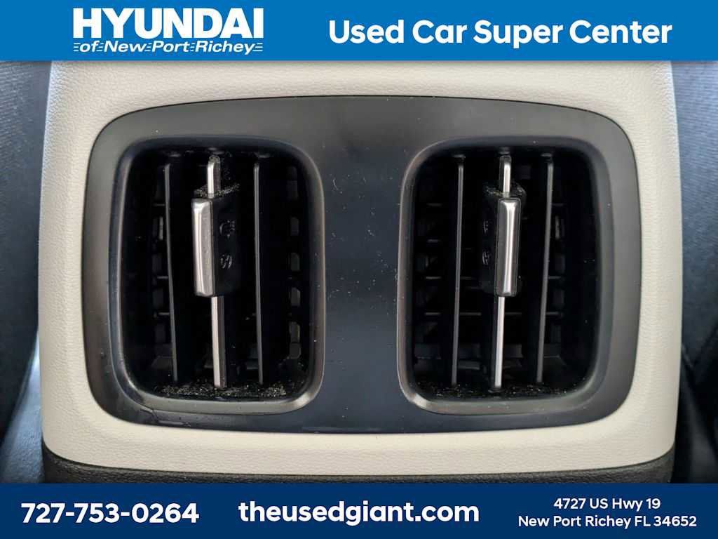 Used 2024 Hyundai Tucson SEL AWD/4WD image 17