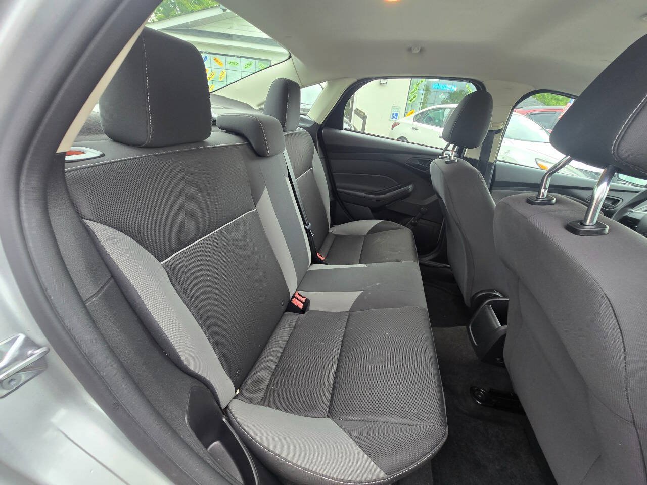 Used 2014 Ford Focus S FWD image 23