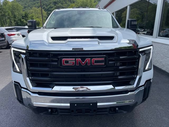 New 2026 GMC Sierra 3500 Pro w/ Convenience Package AWD/4WD image 3