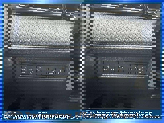 Used 2025 Toyota Camry SE image 20