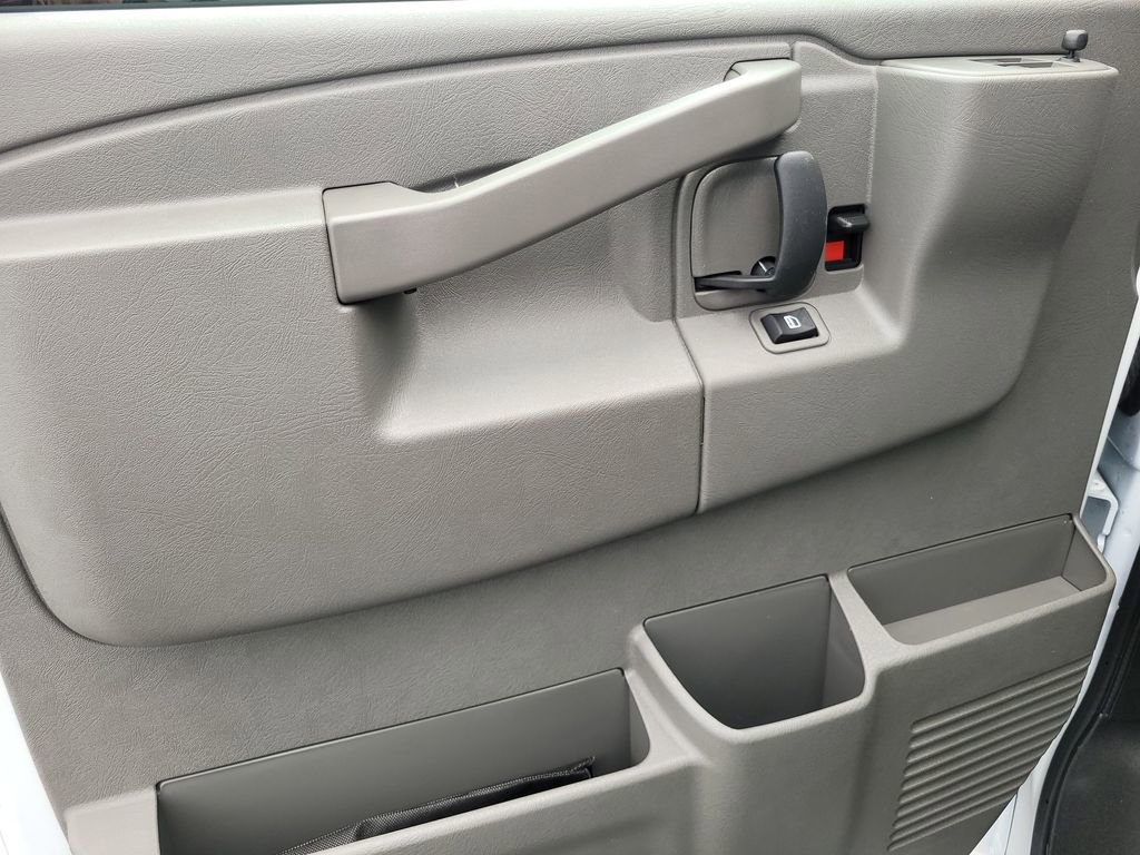 New 2025 Chevrolet Express 2500 w/ Driver Convenience Package image 19