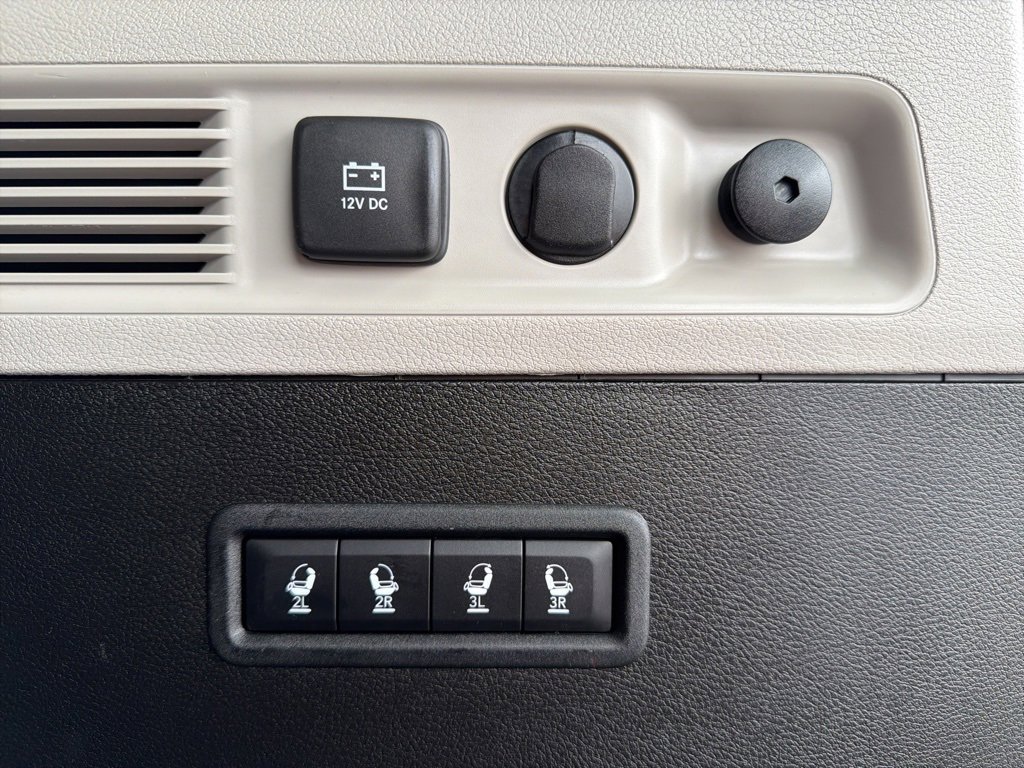 Used 2022 Jeep Wagoneer Series III w/ Premium Group I image 10