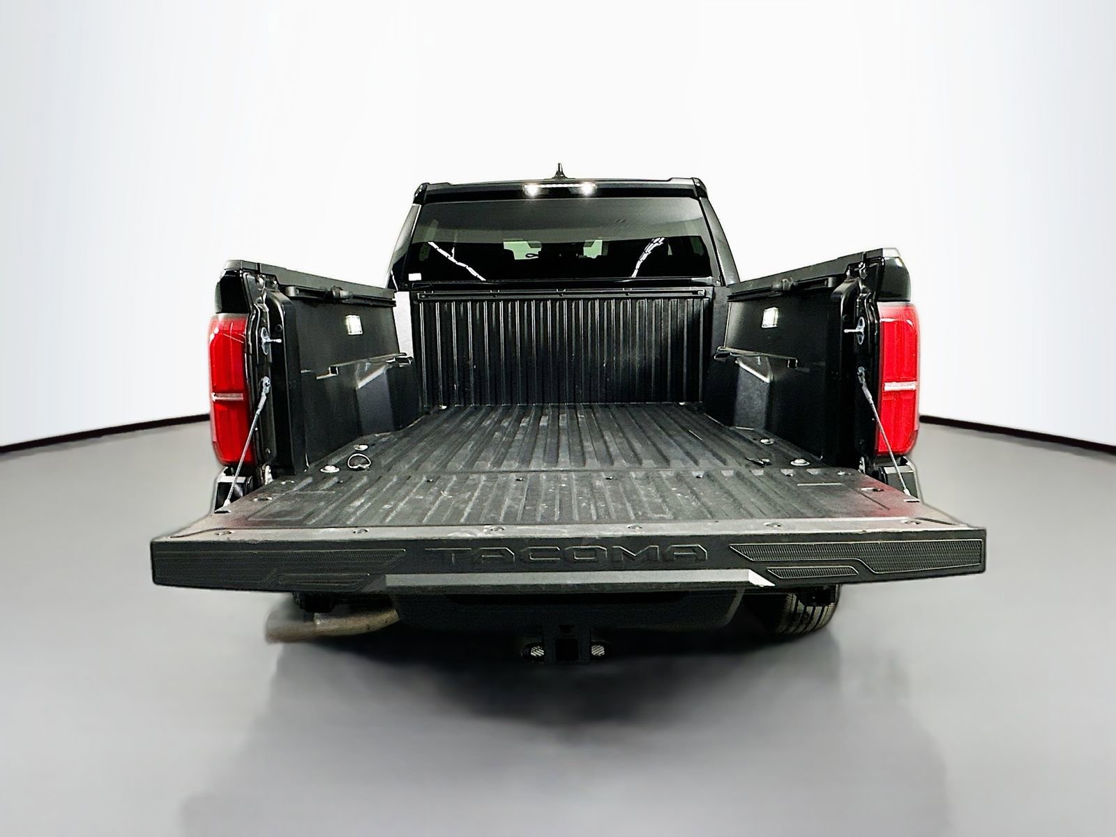 Certified 2025 Toyota Tacoma SR5 RWD image 24
