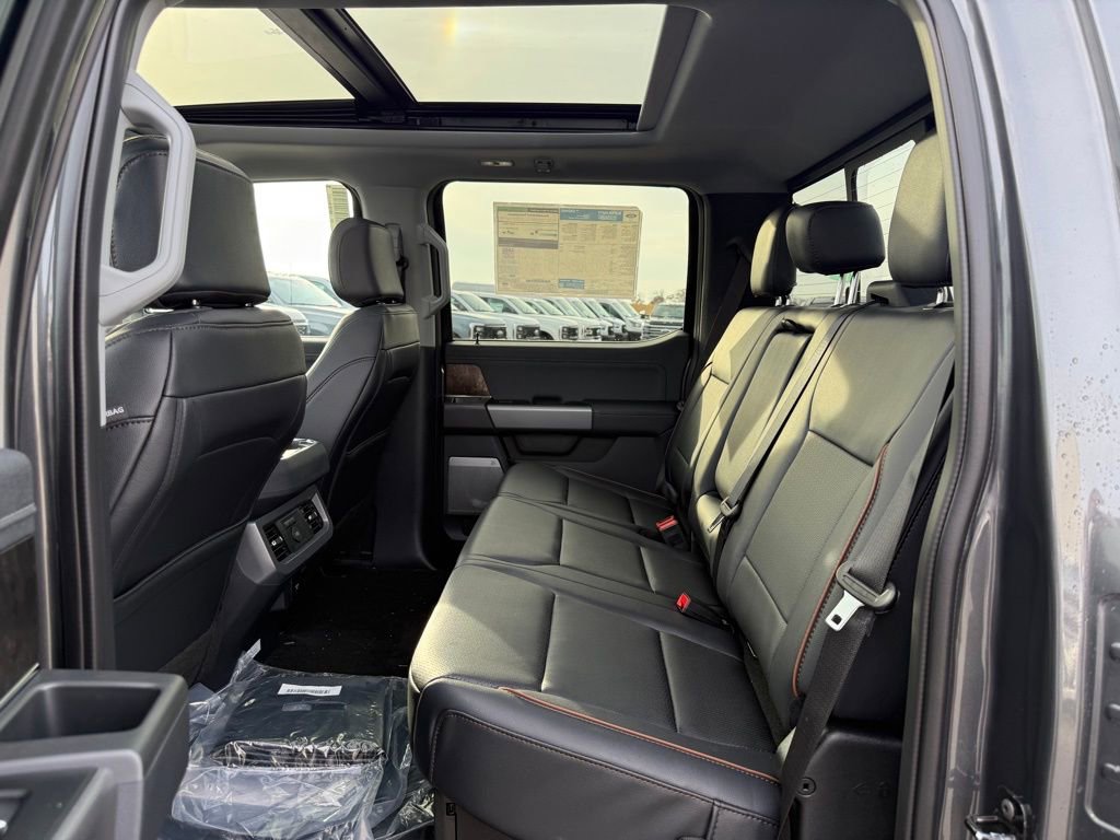 New 2026 Ford F350 Lariat w/ Lariat Premium Package image 12