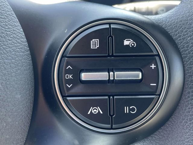 Used 2025 Kia Soul LX w/ LX Technology Package image 19