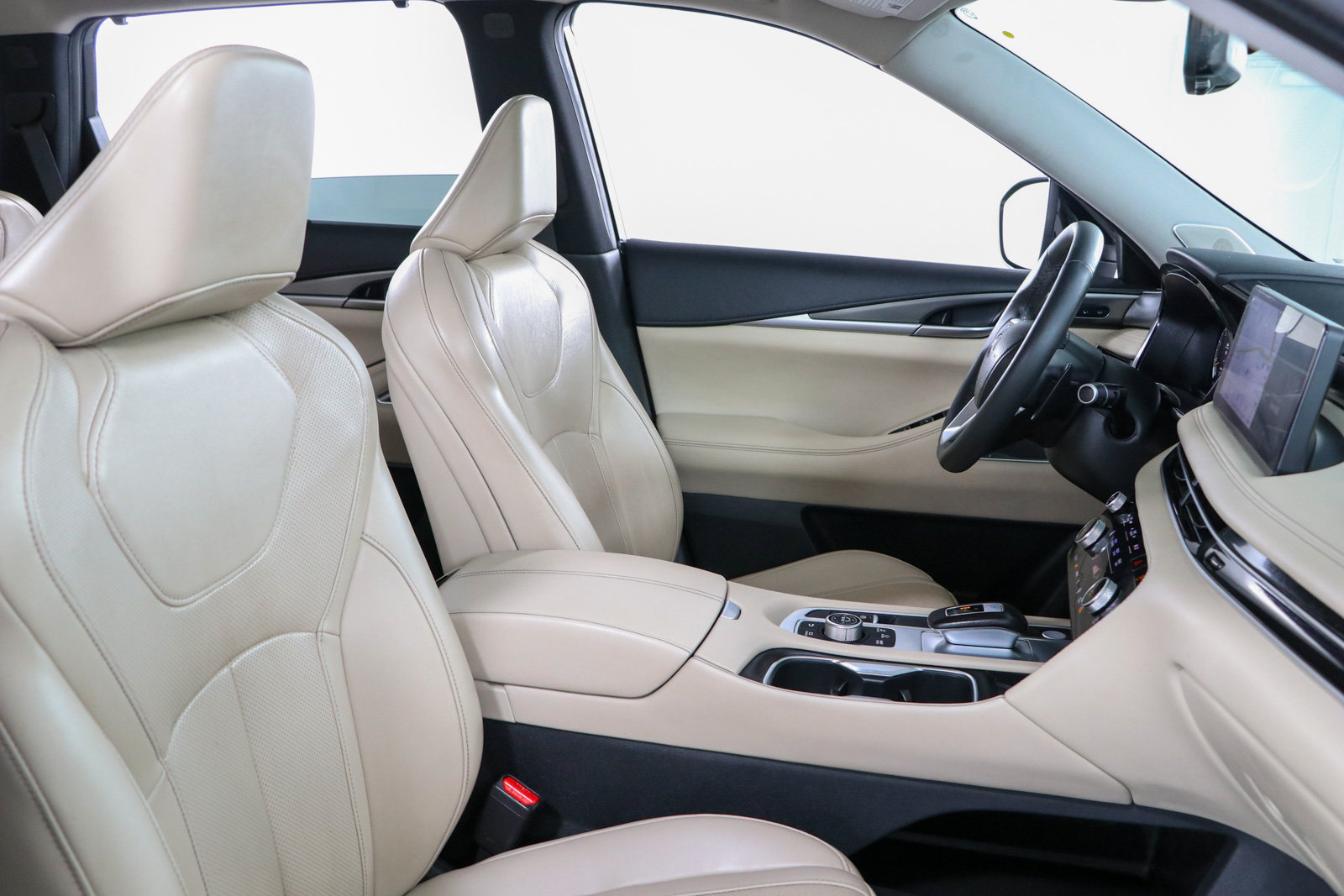 Used 2023 INFINITI QX60 Luxe w/ Vision Package AWD/4WD image 30