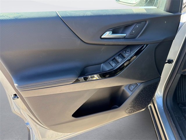 New 2026 Chevrolet Equinox LT w/ Convenience Package II image 17