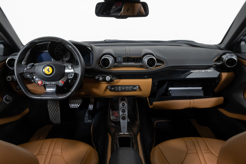 Used 2020 Ferrari 812 Superfast image 22
