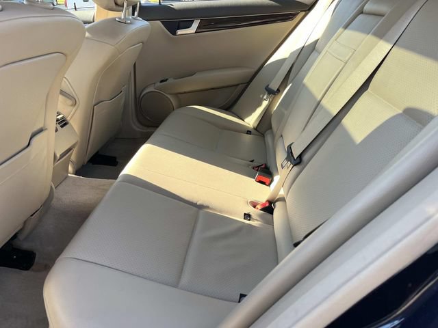 Used 2012 Mercedes-Benz C 300 4MATIC Sedan image 22