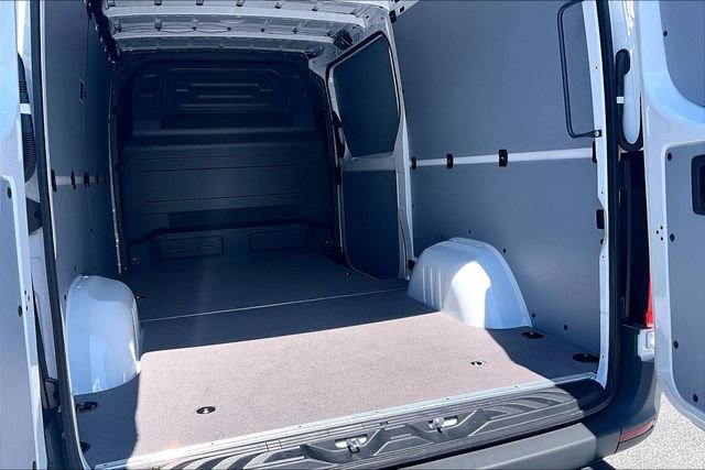 New 2026 Mercedes-Benz Sprinter 2500 image 16