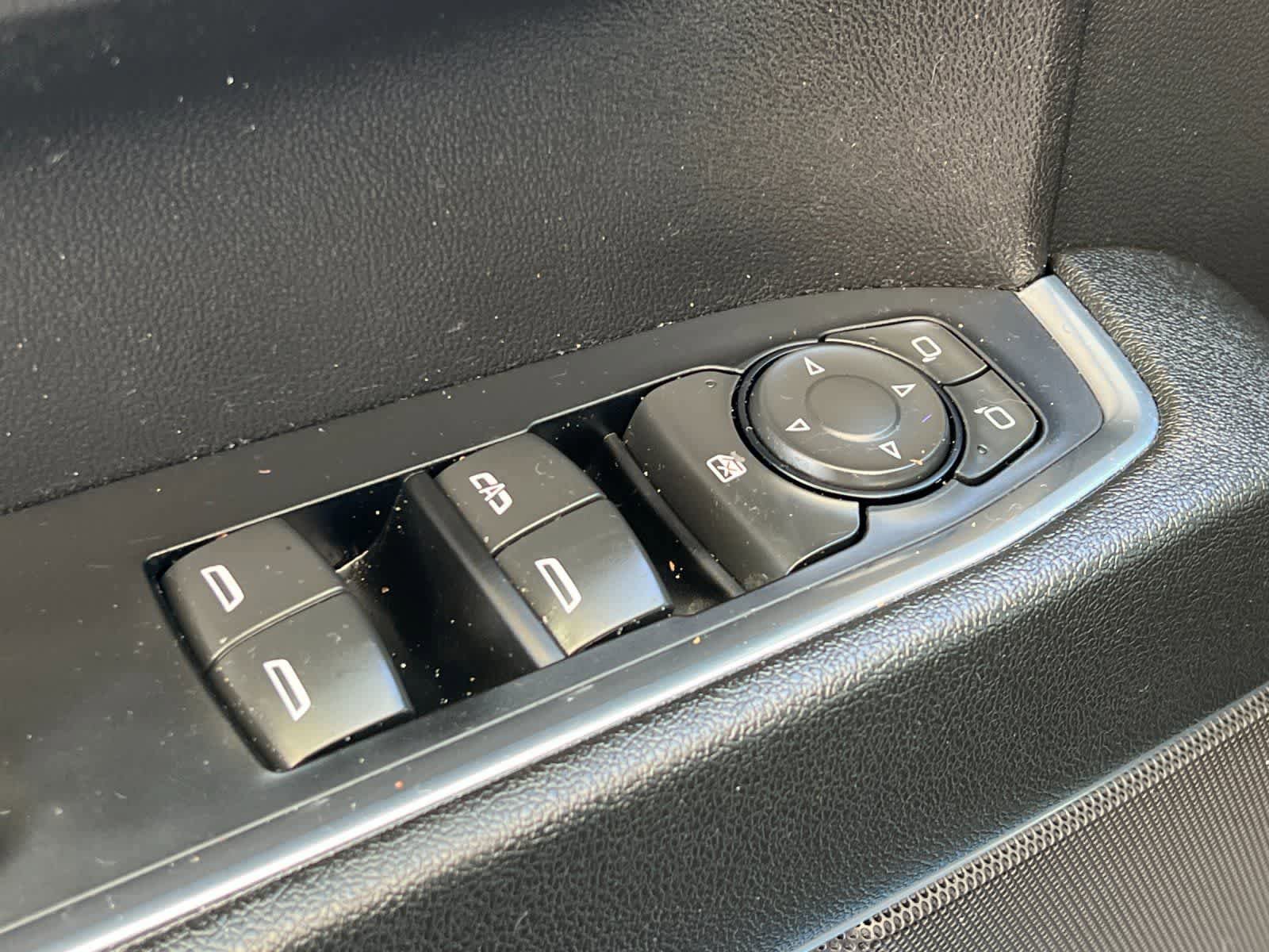 Used 2024 Chevrolet Silverado 1500 LT RWD image 14