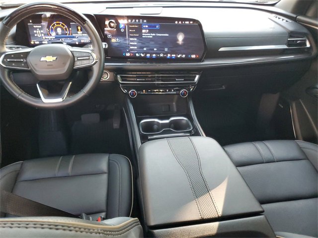 Certified 2025 Chevrolet Traverse High Country image 16