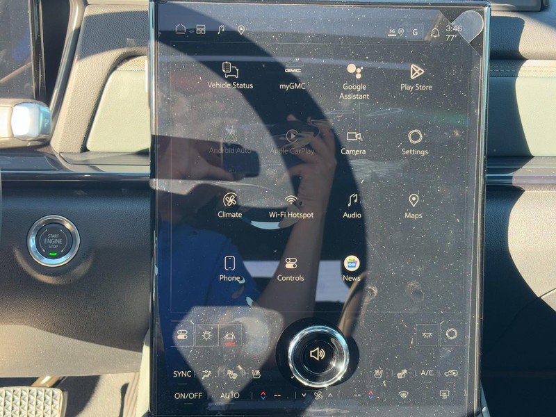 New 2026 GMC Terrain AT4 w/ Convenience Package III image 15