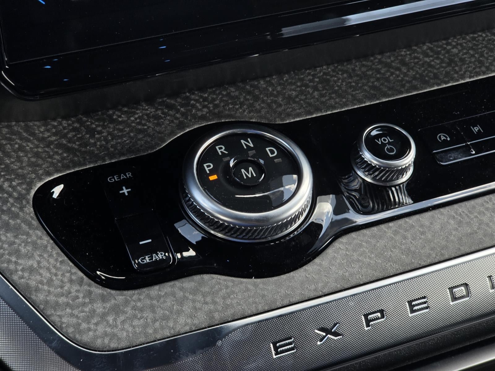 New 2026 Ford Expedition Tremor AWD/4WD image 21