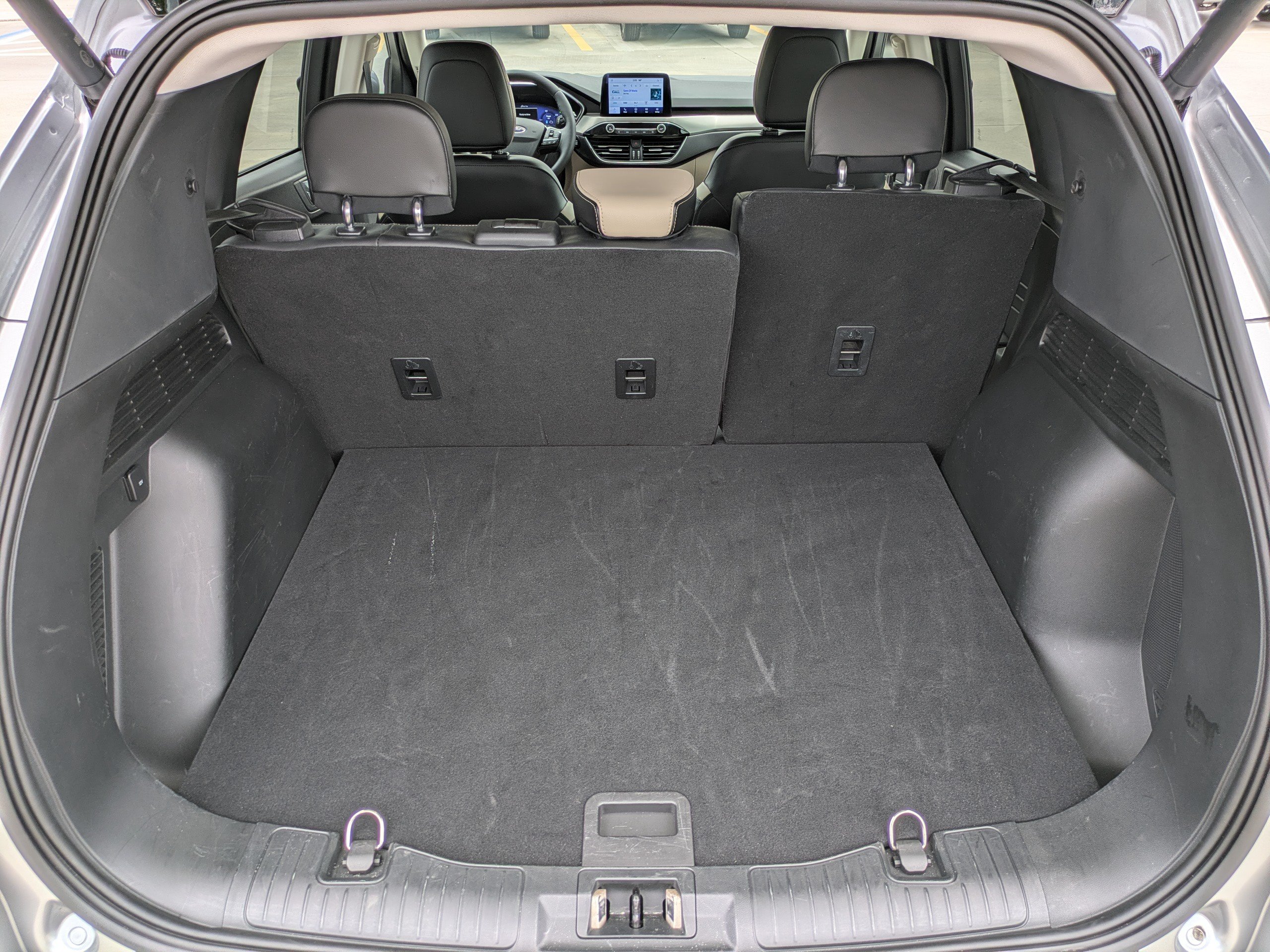 Used 2021 Ford Escape Titanium FWD image 11
