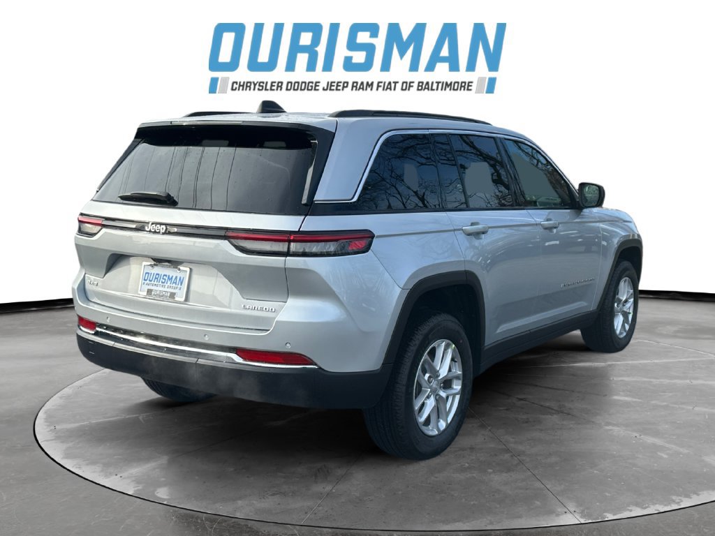 New 2025 Jeep Grand Cherokee Laredo X w/ Luxury Tech Group I AWD/4WD image 6