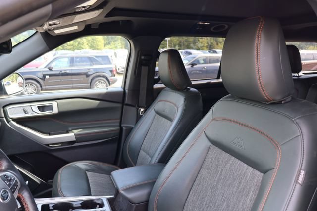 Used 2023 Ford Explorer Timberline w/ Timberline Technology Package AWD/4WD image 9