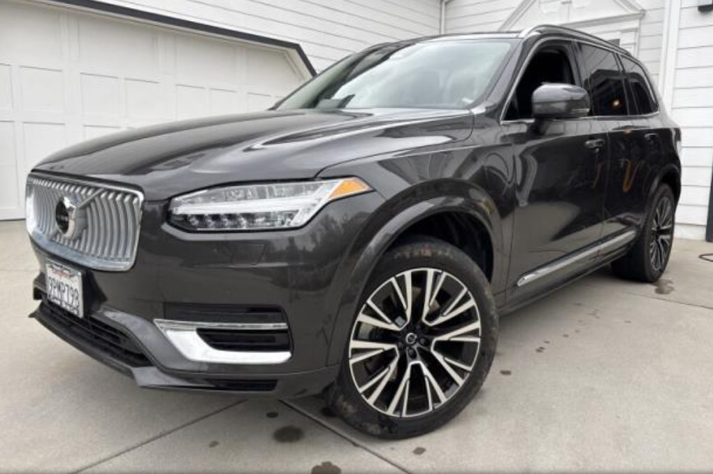 Used 2025 Volvo XC90 T8 Plus