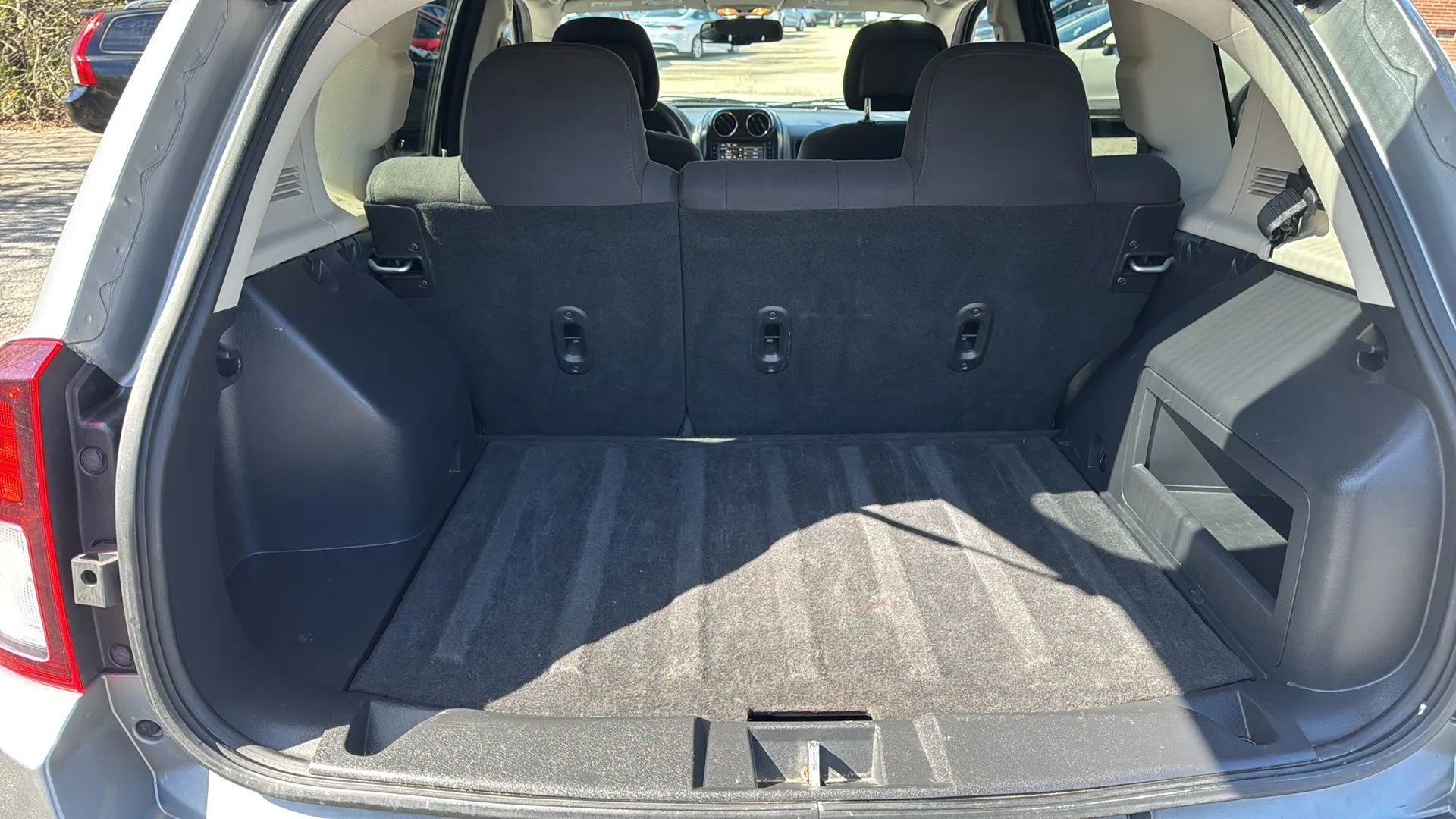 Used 2016 Jeep Compass Sport w/ Power Value Group image 14