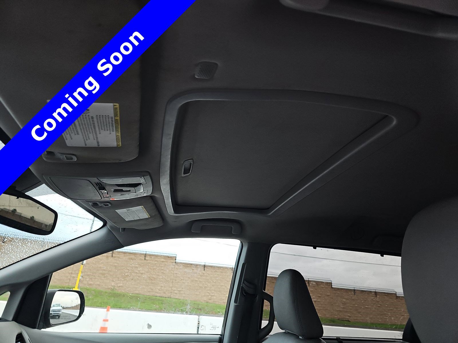Used 2020 Toyota Sienna XLE w/ XLE Navigation Package image 6