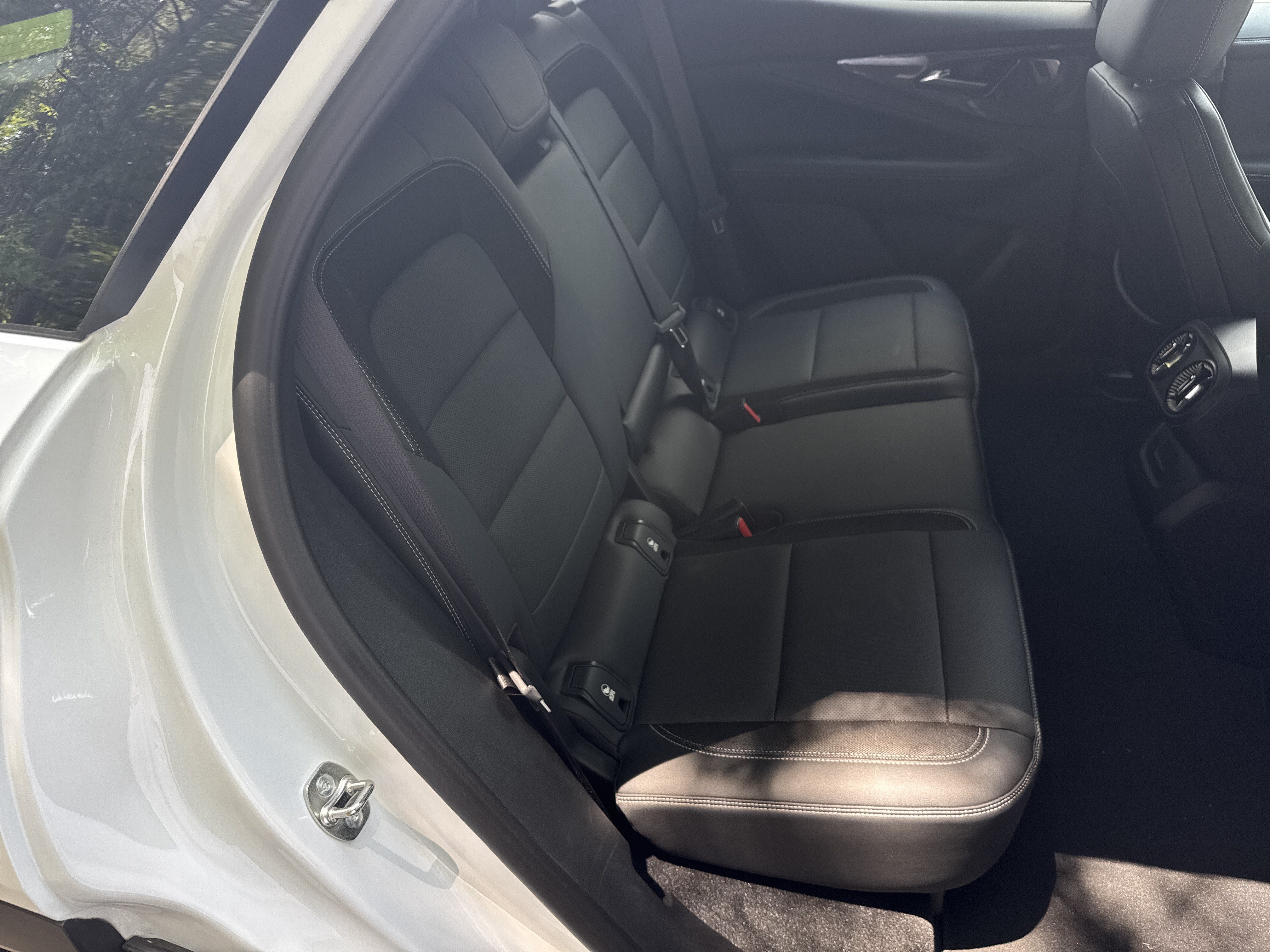 Certified 2024 Chevrolet Blazer EV LT AWD/4WD image 10