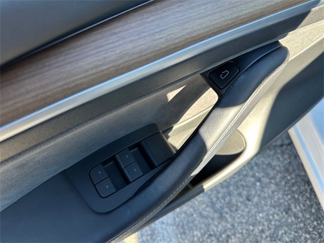 Used 2022 Tesla Model 3 Long Range image 19