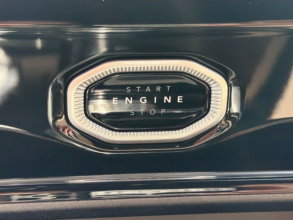 New 2026 Jeep Grand Cherokee L Limited AWD/4WD image 36