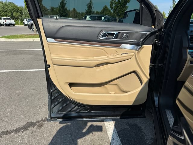 Used 2016 Ford Explorer Limited FWD image 13