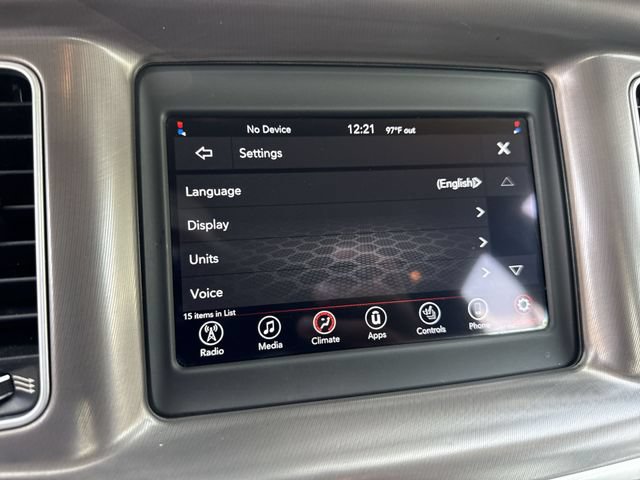 Used 2021 Dodge Charger SXT w/ Leather Interior Group RWD image 18