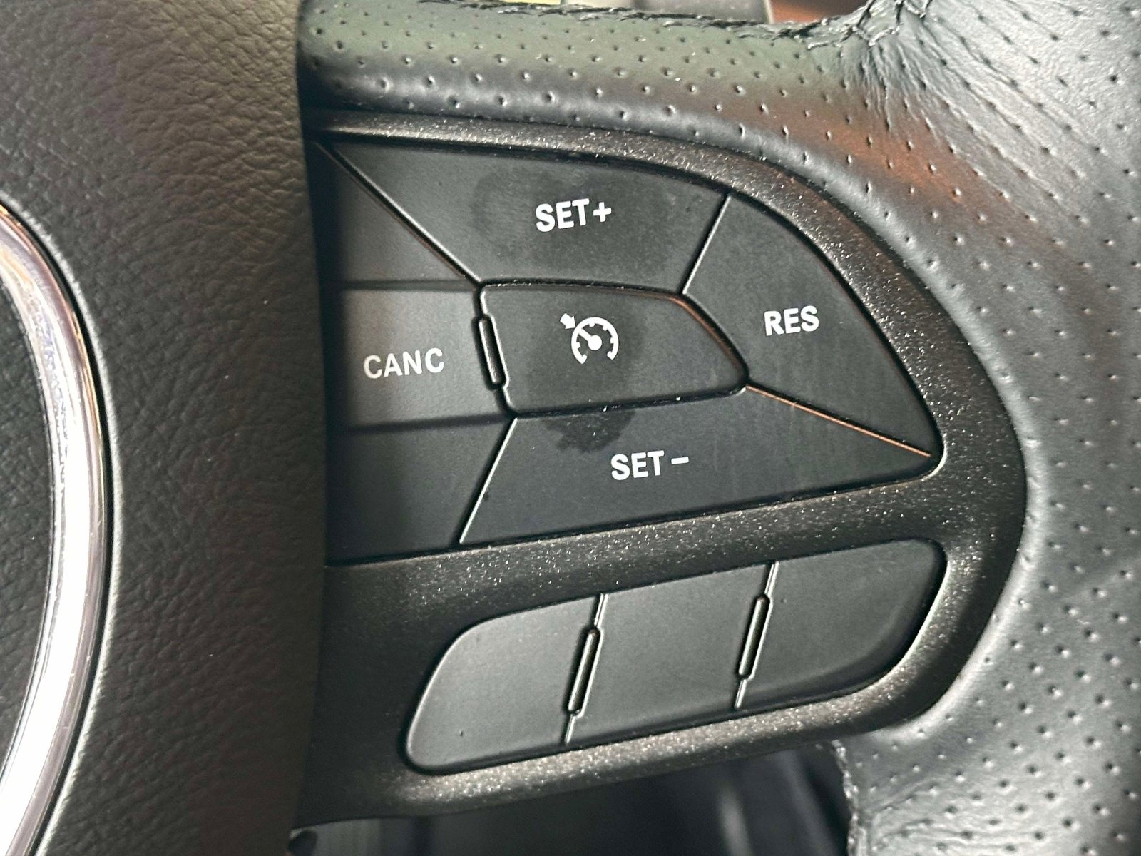 Used 2021 Dodge Challenger R/T Scat Pack w/ Driver Convenience Group RWD image 20