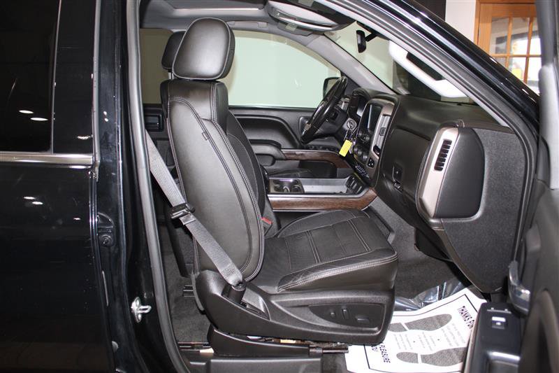Used 2018 GMC Sierra 1500 Denali AWD/4WD image 29